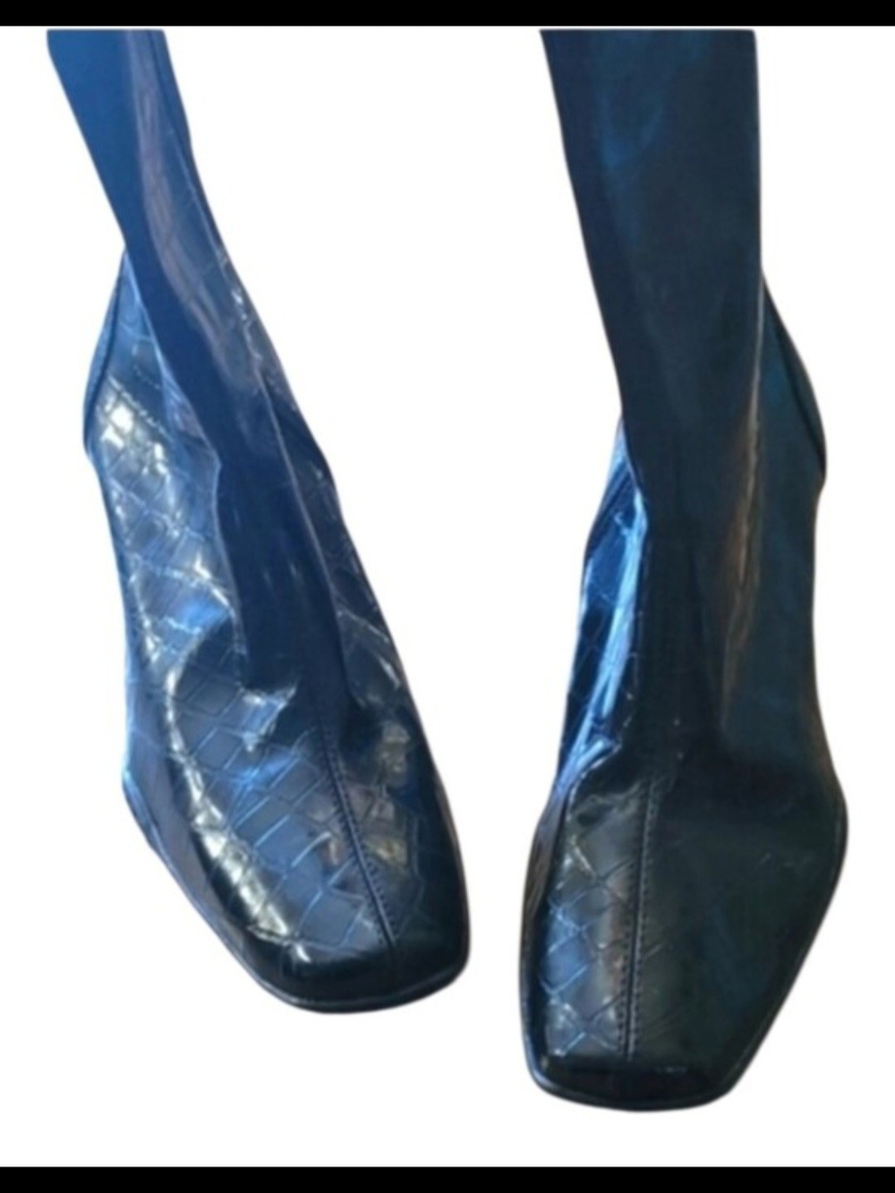AEROSOLES Black Square-Toe Mid-high Boots